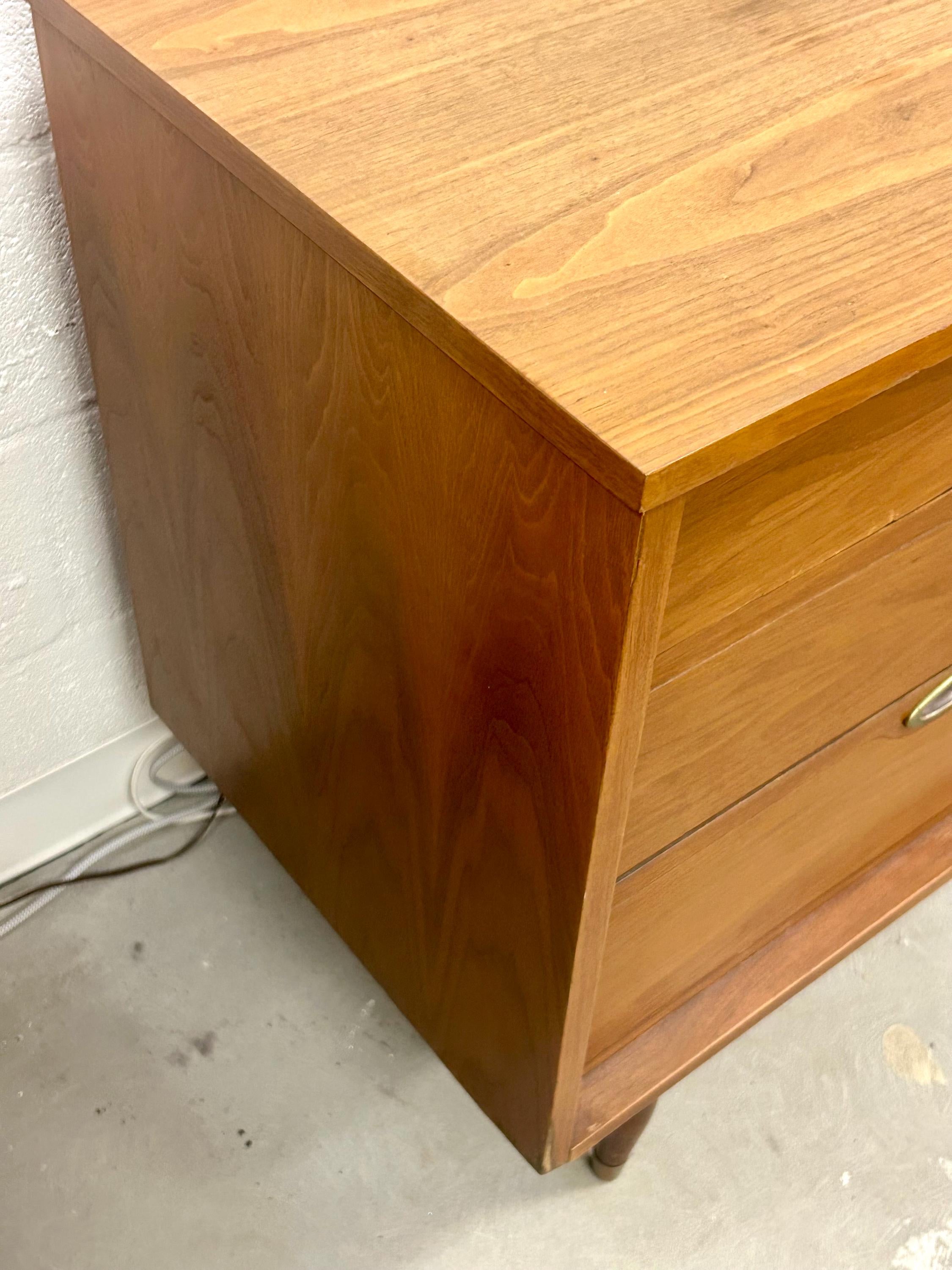 Mainline by Hooker Mid Century Modern Lowboy Dresser - Vintage