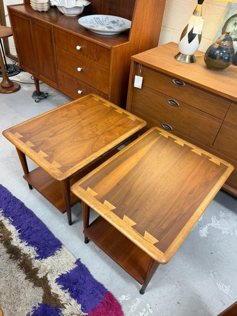 Vintage Mid Century Modern Pair of Lane Acclaim Side Tables