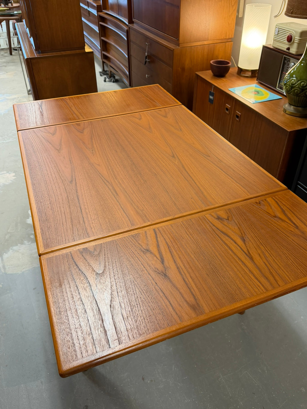 Danish Modern Teak Vintage Dining Table with Leaves