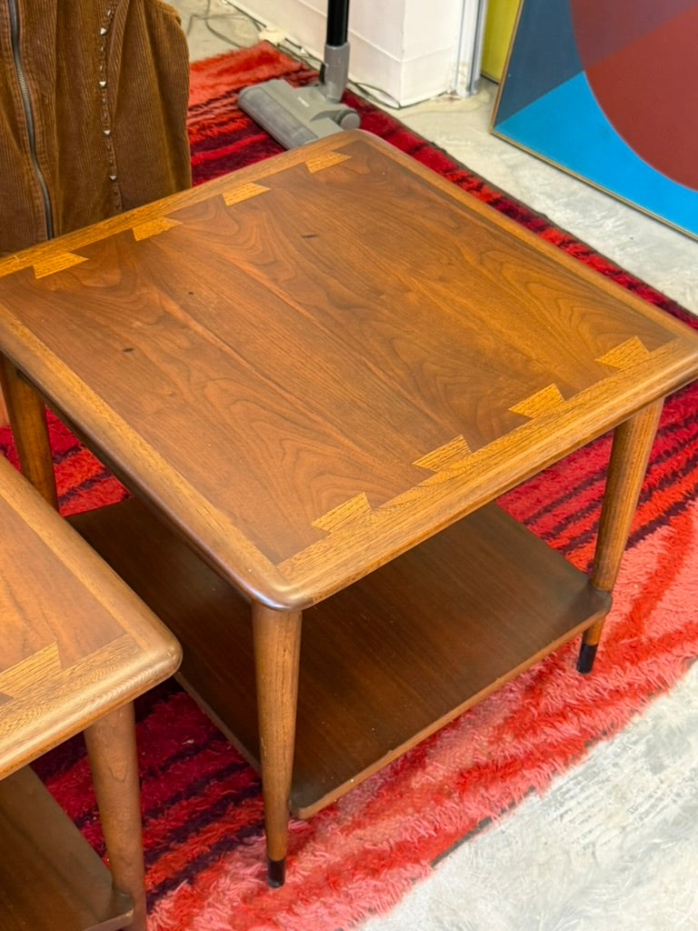 Pair of Lane Acclaim Mid Century Modern Vintage Side/End Tables