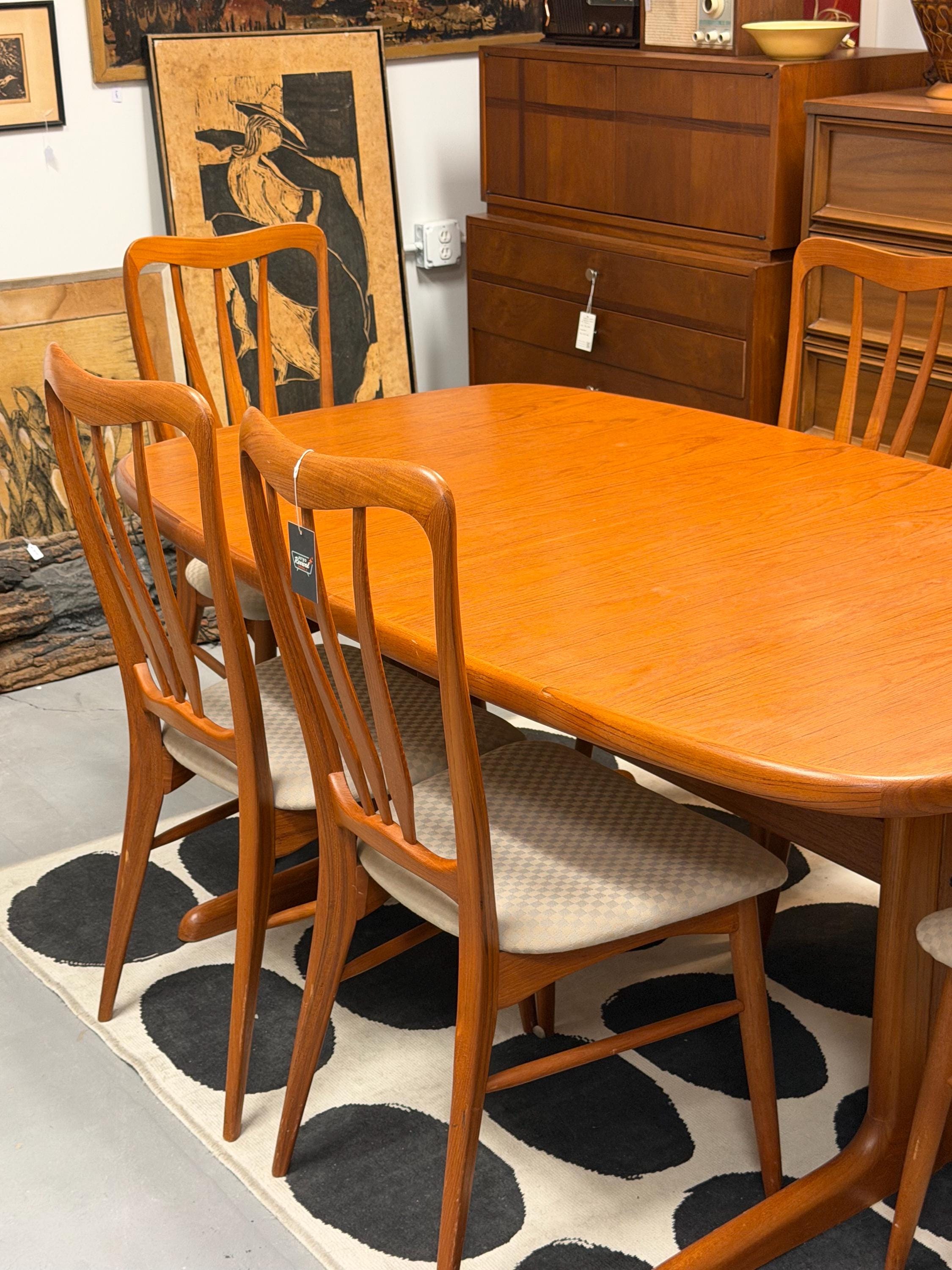 Teak Danish Modern Vintage Dining Table - *TABLE ONLY*