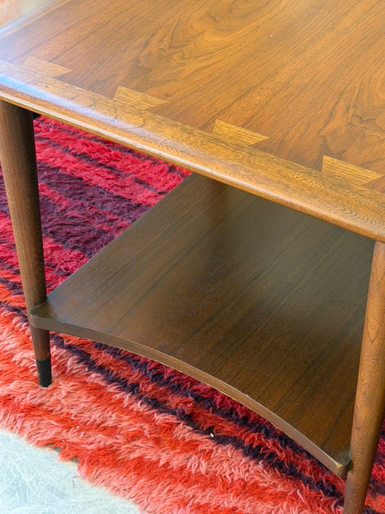 Pair of Lane Acclaim Mid Century Modern Vintage Side/End Tables