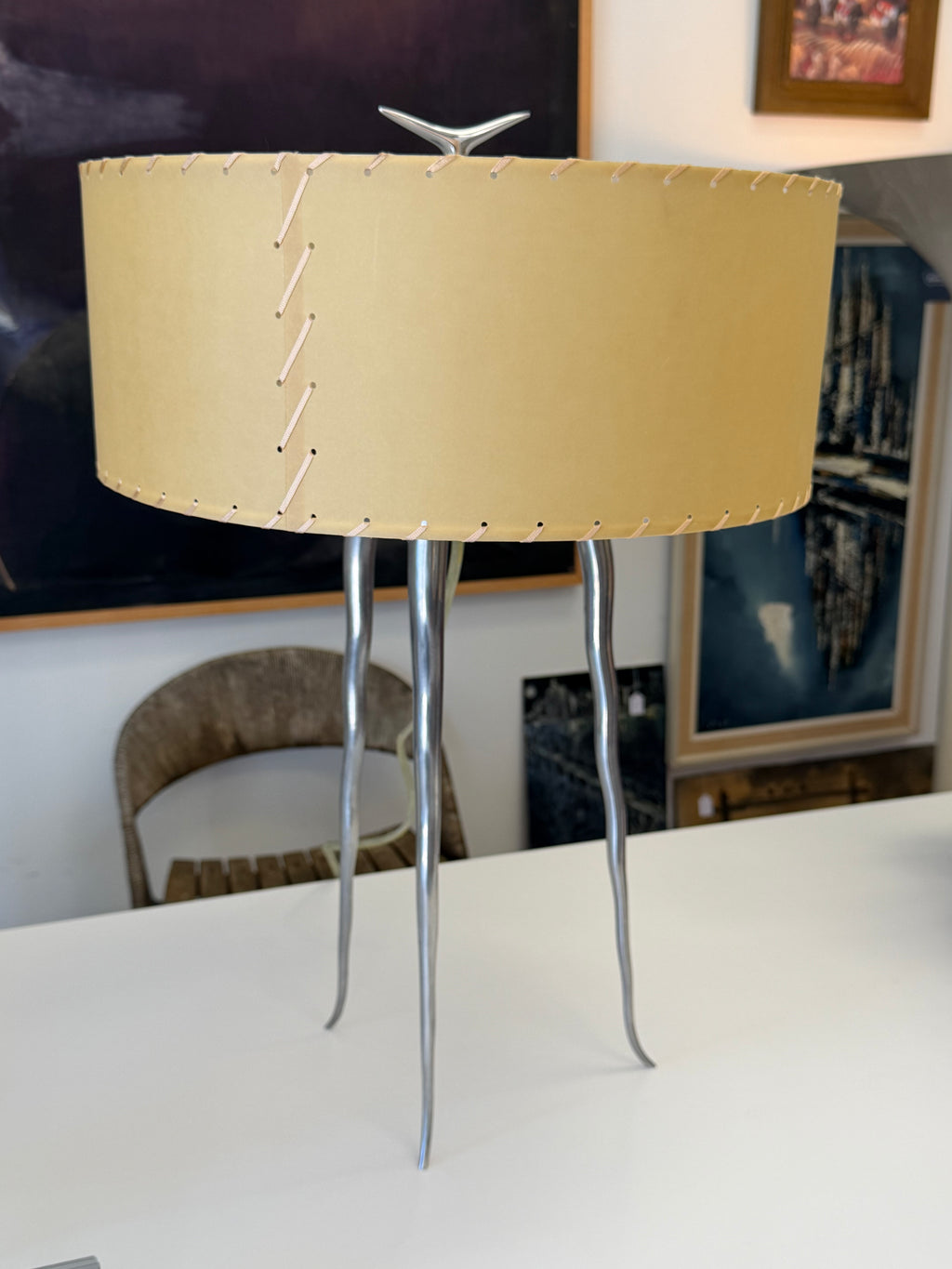 Mid Century Modern Vintage Metal Horn Shape Tri-Leg Table Lamp