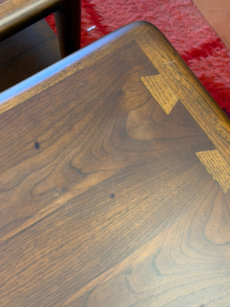 Pair of Lane Acclaim Mid Century Modern Vintage Side/End Tables