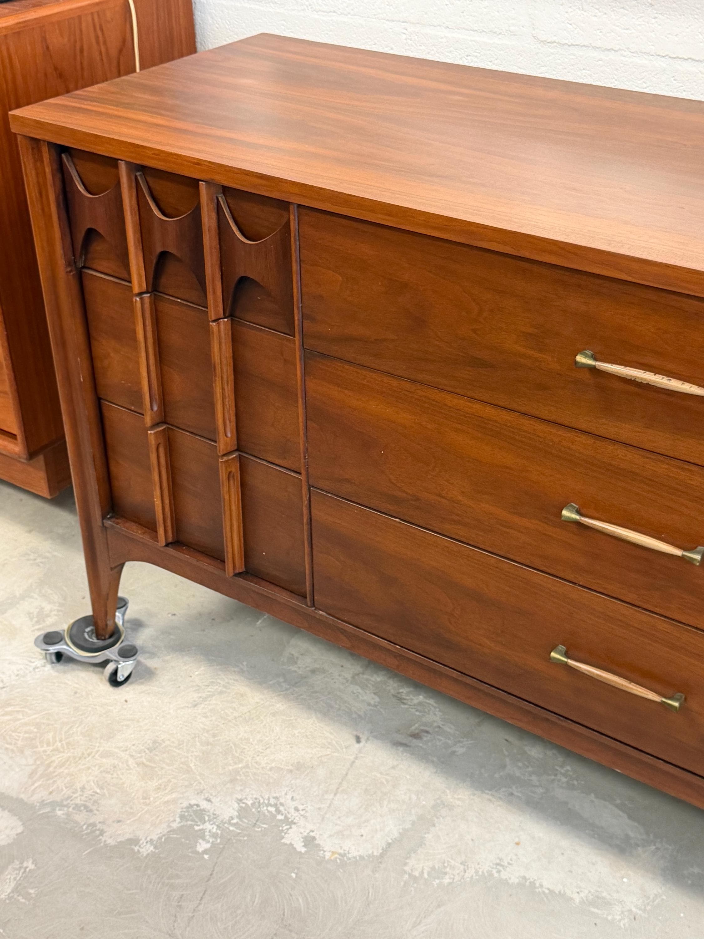 Kent Coffey Perspcta Lowboy Dresser Mid Century Modern Vintage