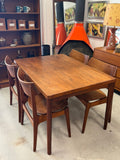 Vintage Mid-Century Modern Vejle Stole Dining Table with 4 Funder-Schmidt & Madsen Dining Chairs