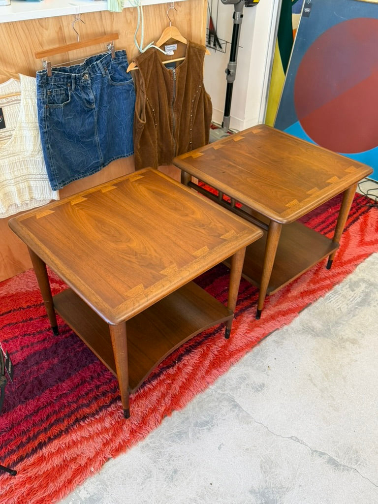 Pair of Lane Acclaim Mid Century Modern Vintage Side/End Tables