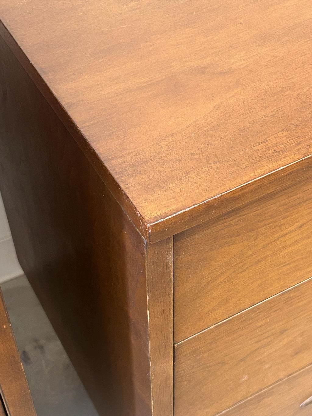 Broyhill Sculptra Lowboy Dresser - Mid Century Modern - Vintage