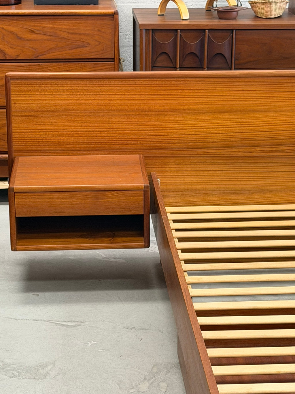 Teak Mid Century Modern Platform Queen Size Bed with Storage