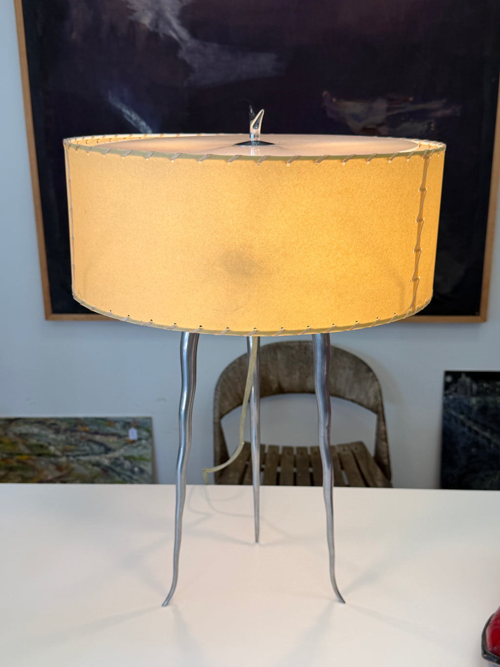 Mid Century Modern Vintage Metal Horn Shape Tri-Leg Table Lamp