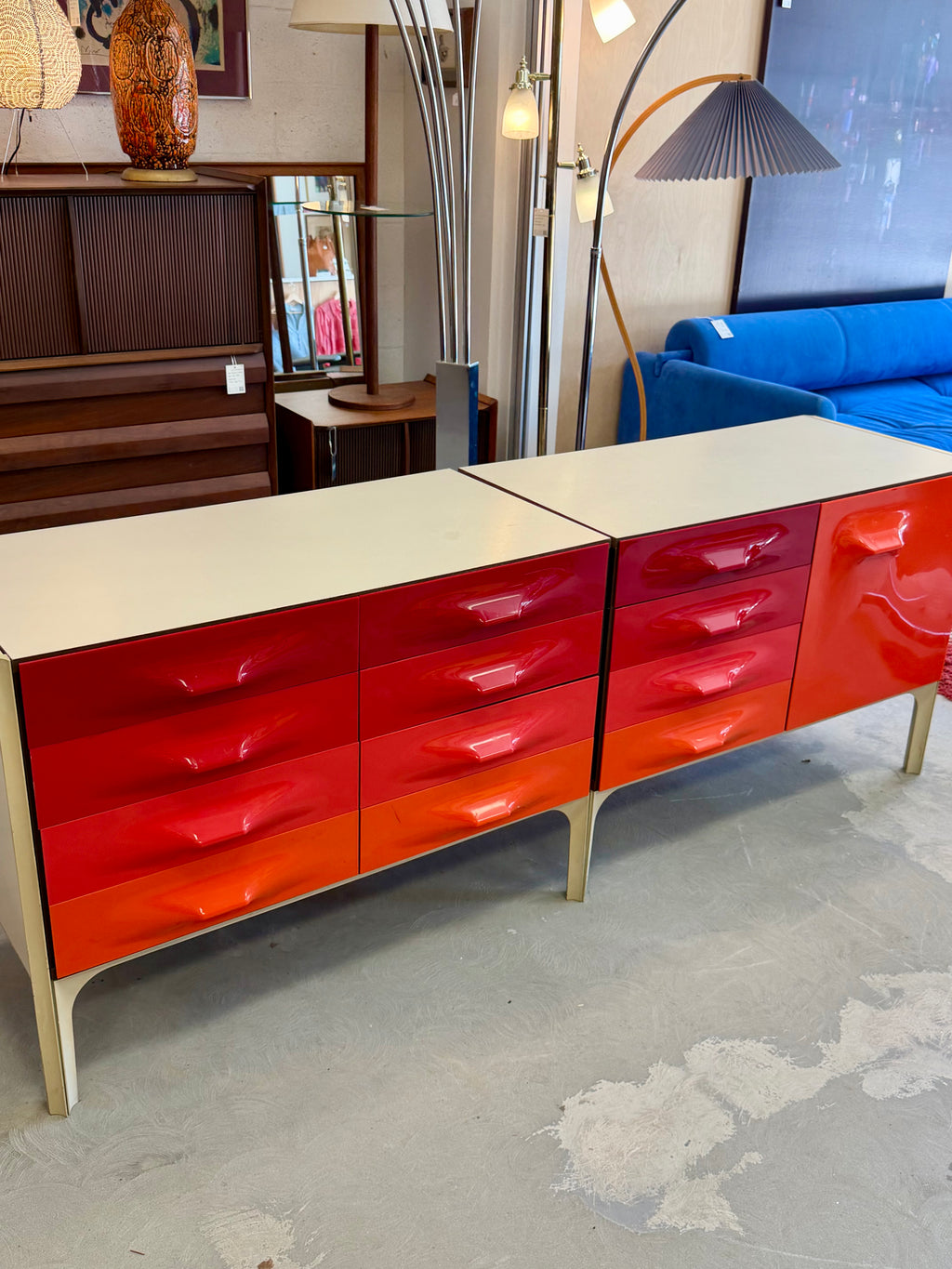 Mid-Century Modern Space Age Raymond Loewy Df2000 Credenza or Dresser by Doubinsky Freres
