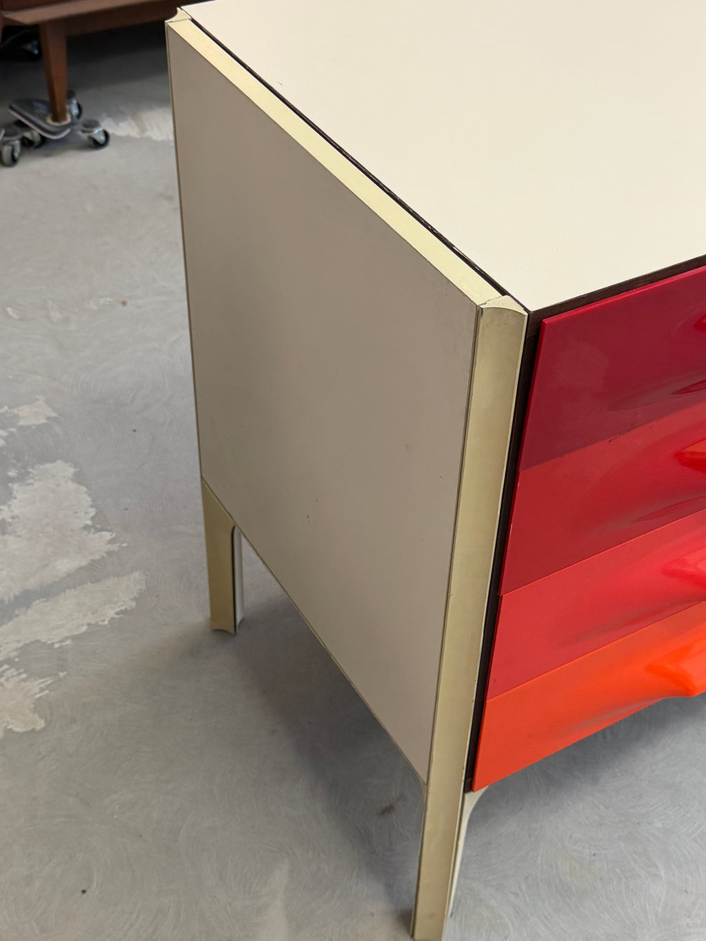Mid-Century Modern Space Age Raymond Loewy Df2000 Credenza or Dresser by Doubinsky Freres