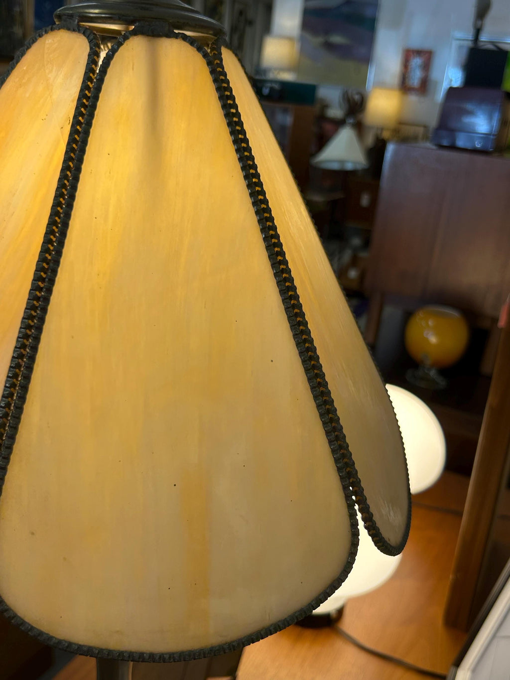 Vintage Laurel for Tony Paul Brass & Wood Table Lamp with Glass Slag Shade - Mid Century Modern