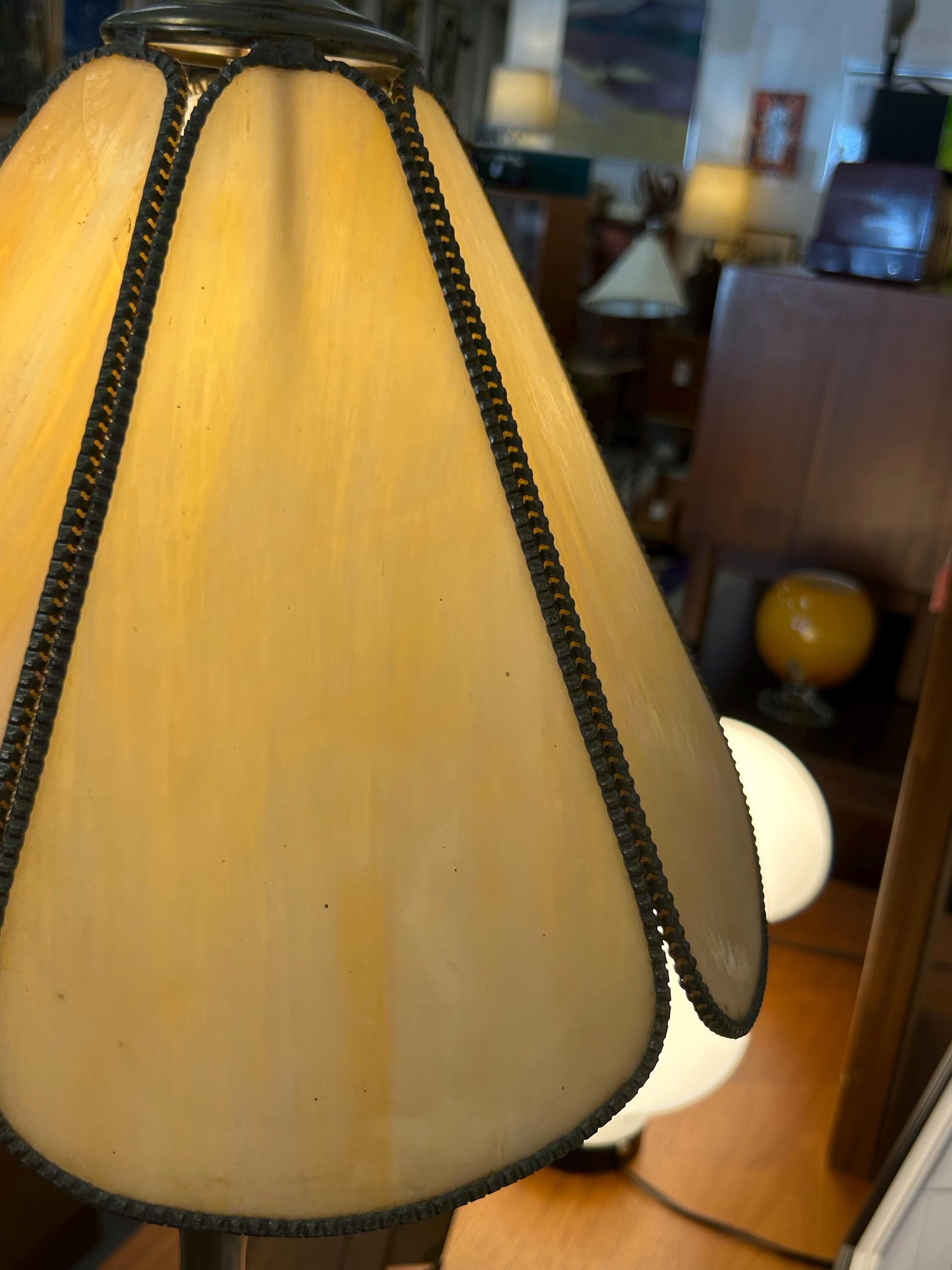 Vintage Laurel for Tony Paul Brass & Wood Table Lamp with Glass Slag Shade - Mid Century Modern