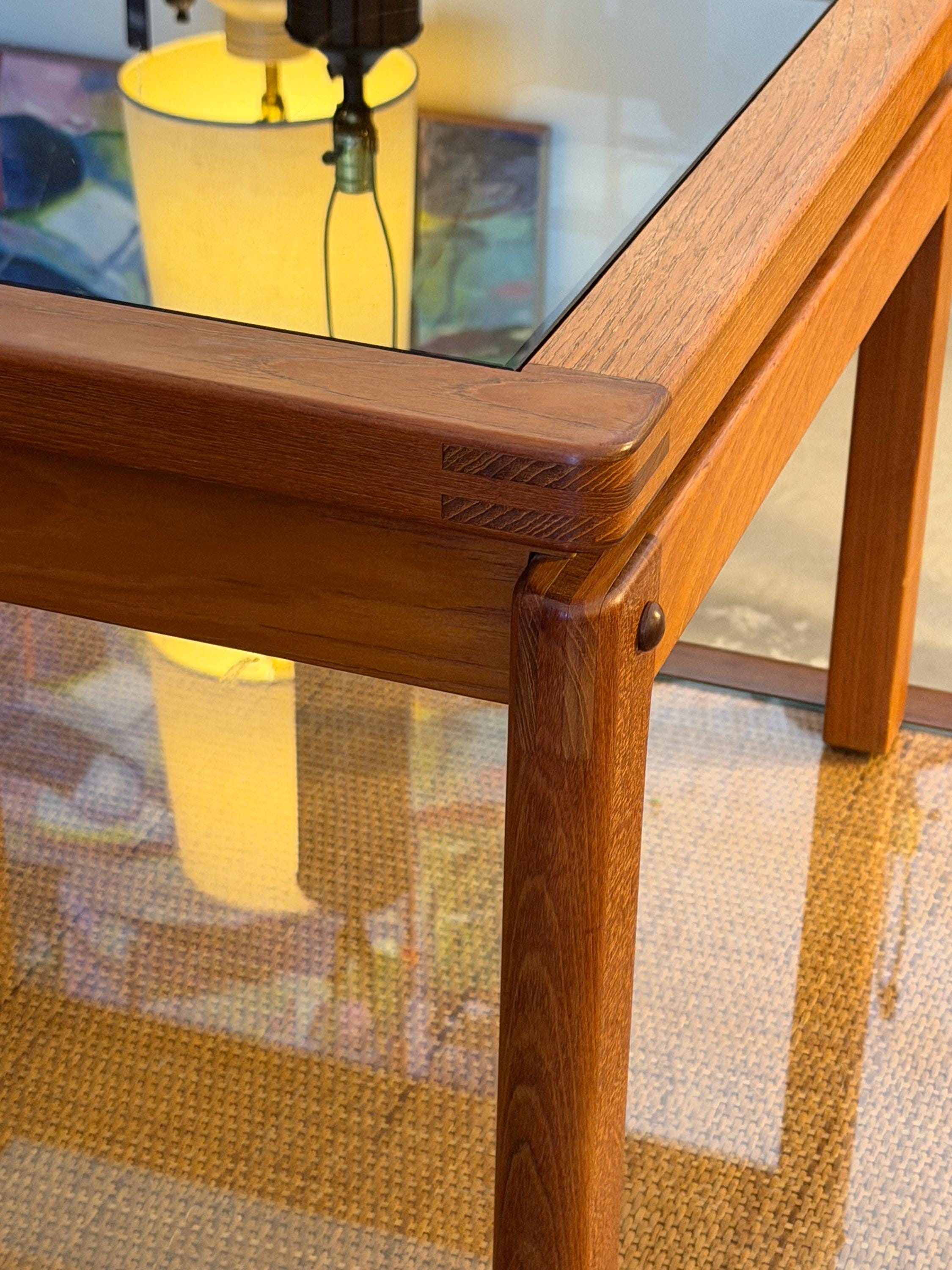 Vintage Pair of Danish Modern 1970s Teak Side Tables With Smoked Glass Tops