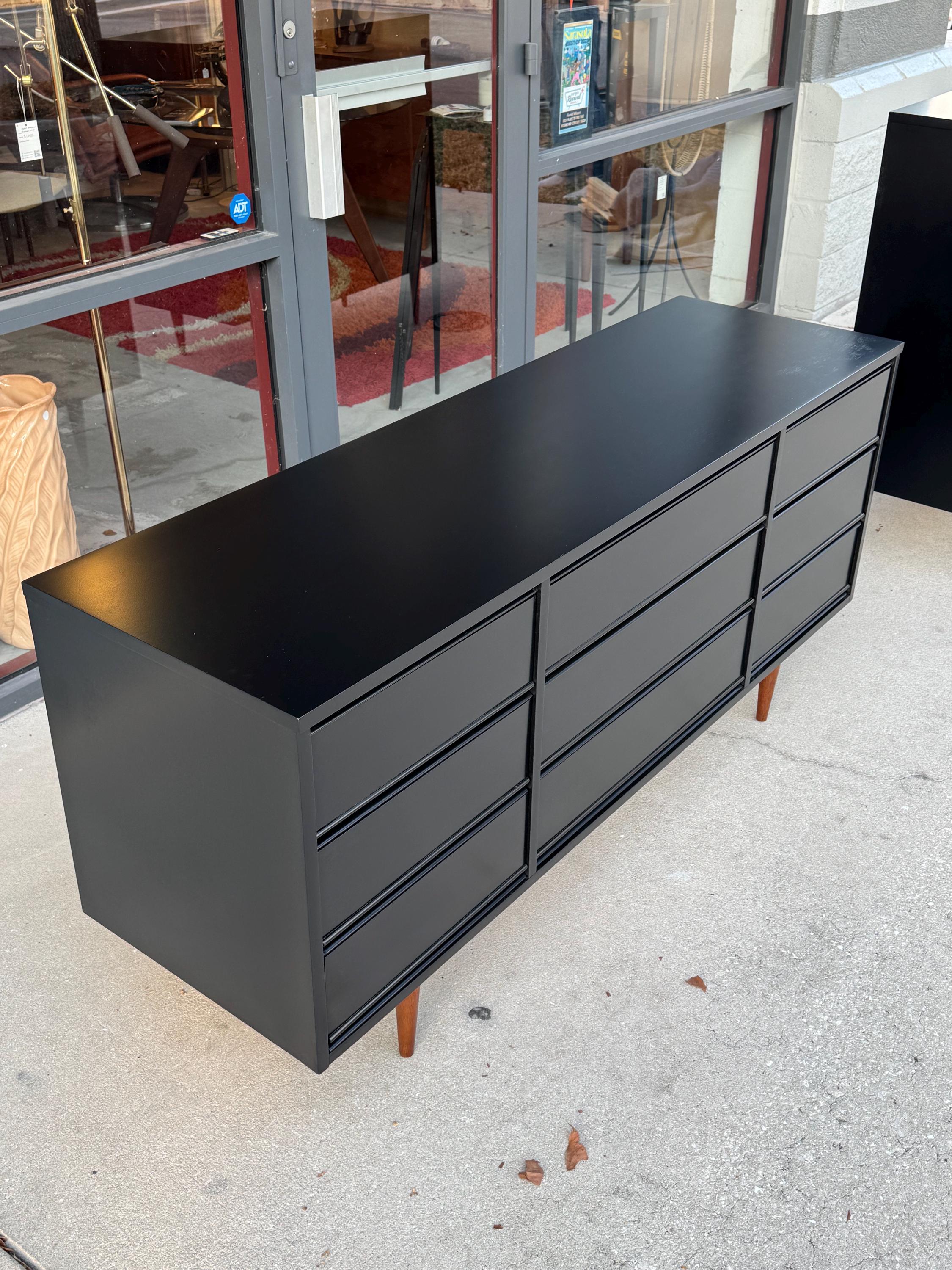 Vintage Mid Century Modern Black Lacquer Refinished Dixie Lowboy Highboy Dresser Set