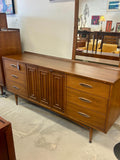 Broyhill Sculptra Lowboy Dresser - Mid Century Modern - Vintage